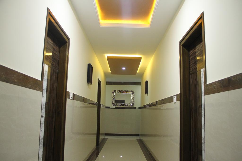 Hotel M.P Temples Inn Кумбаконам Экстерьер фото