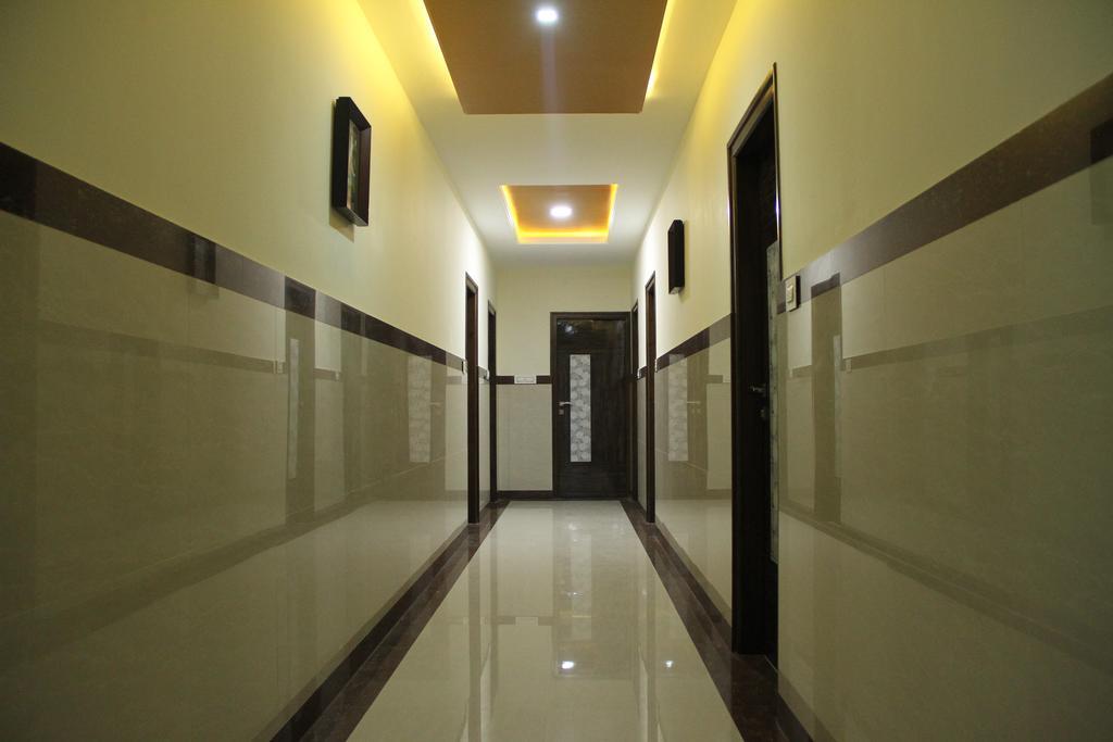Hotel M.P Temples Inn Кумбаконам Экстерьер фото