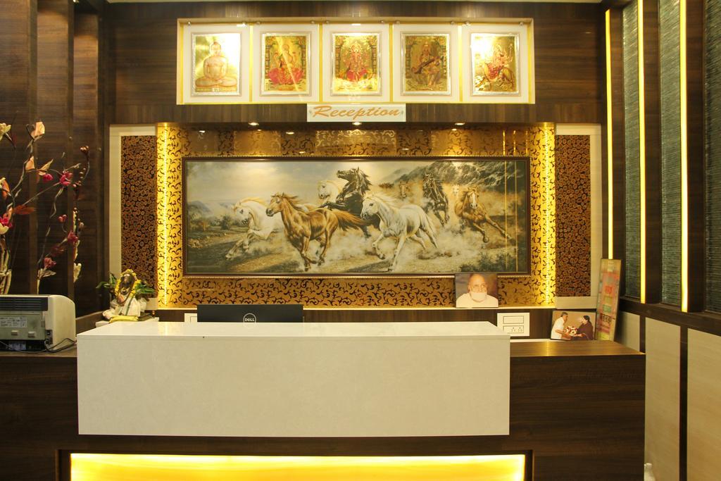 Hotel M.P Temples Inn Кумбаконам Экстерьер фото